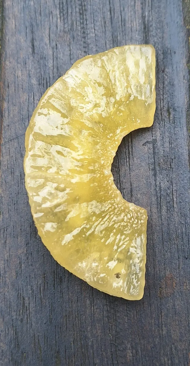 Oorsieraad ananas