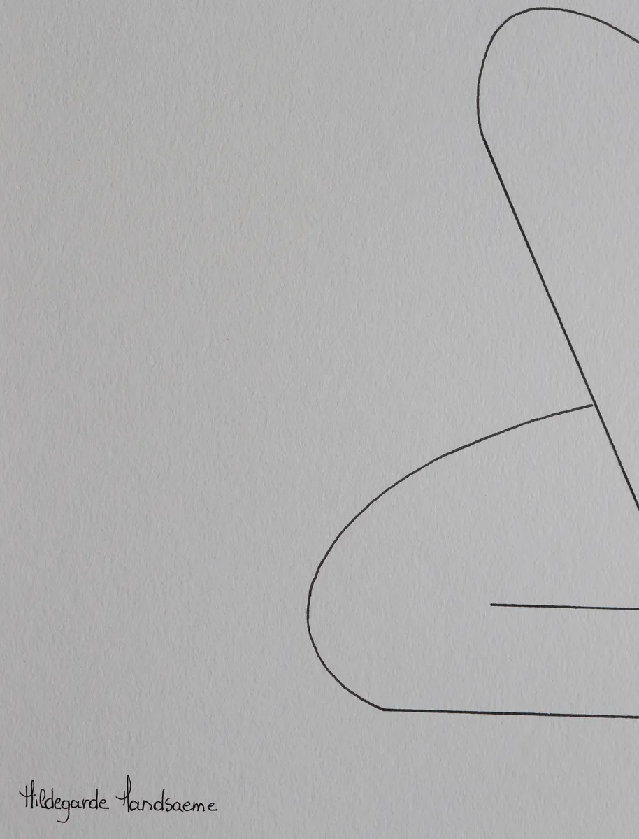 Quiet Alignment – Minimalist Female Line Drawing — Hildegarde Handsaeme, black ink on paper — 4