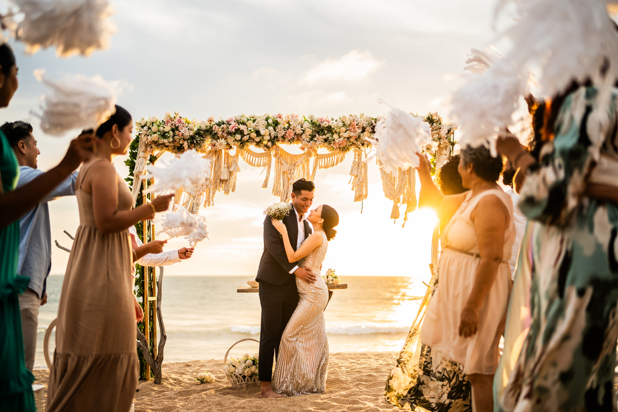 How to Find a Wedding Photographer Who Captures Your Vision