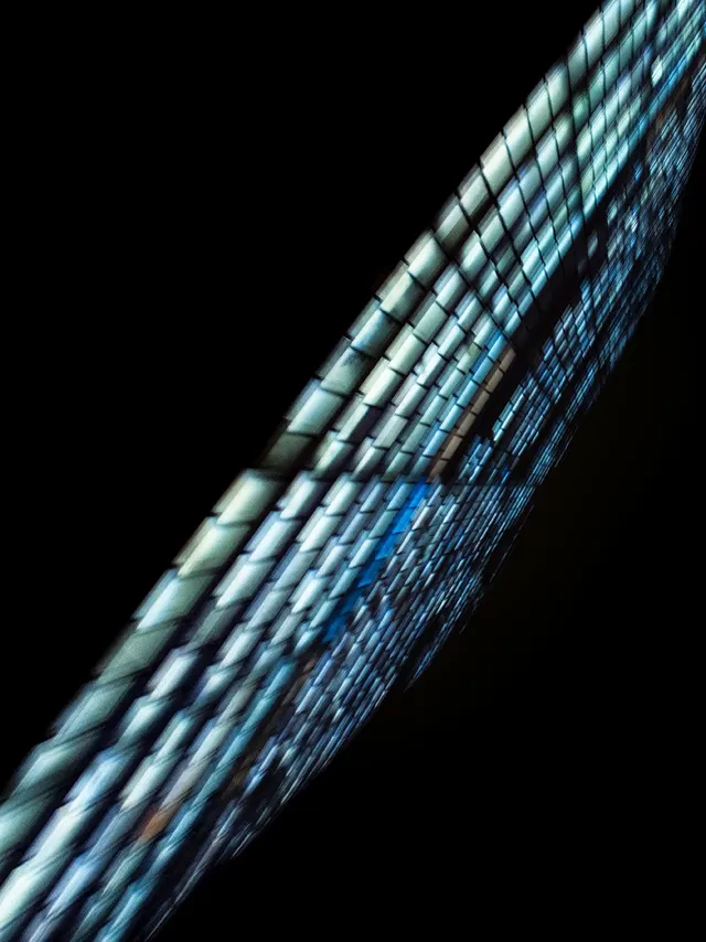 FLYING COLOURED PANES I
