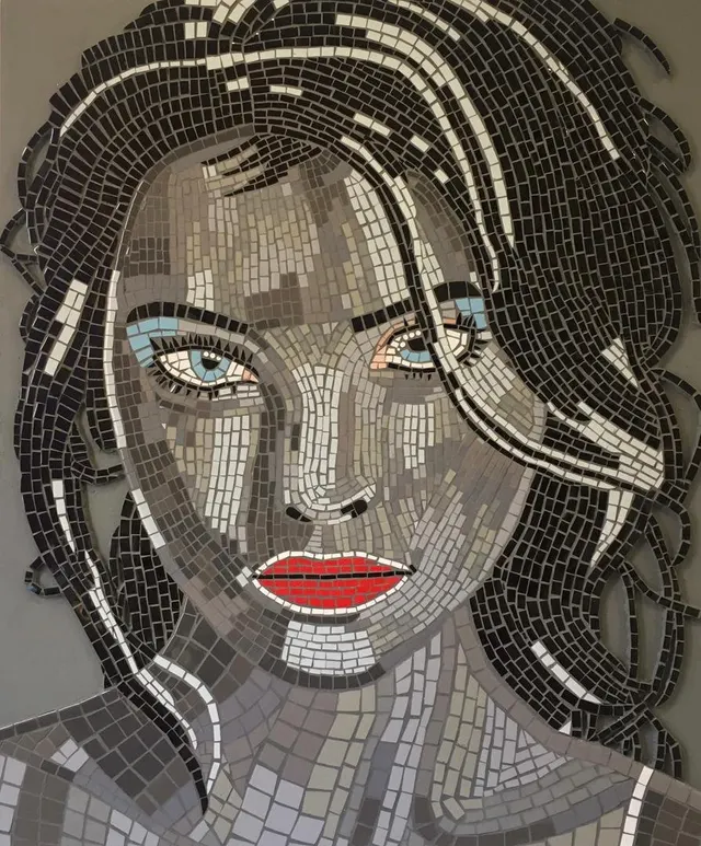 Gray girl