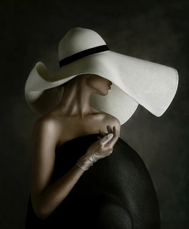 Chapeau no.3