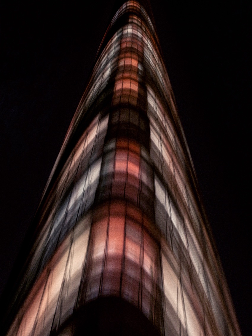 GLEAMING SKYWARDS II