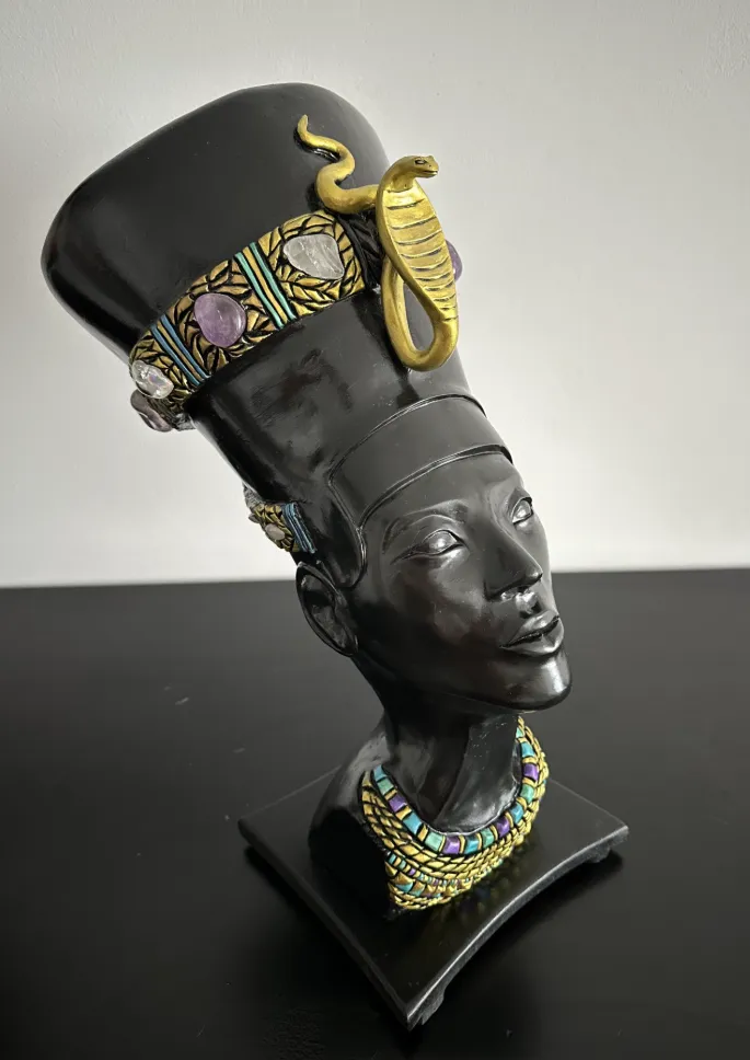 Kathrin Górczak: Clay and Painting