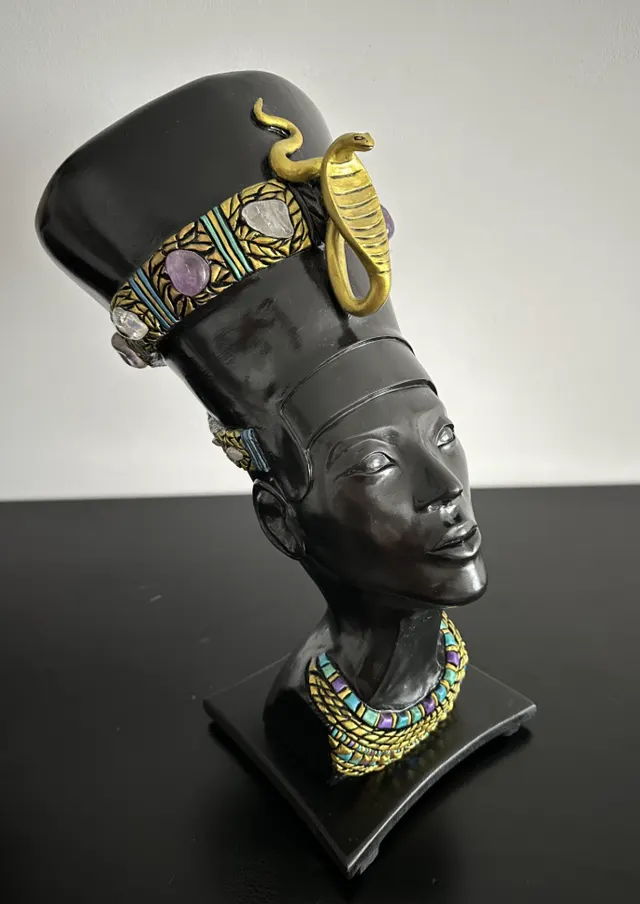 Nefertiti