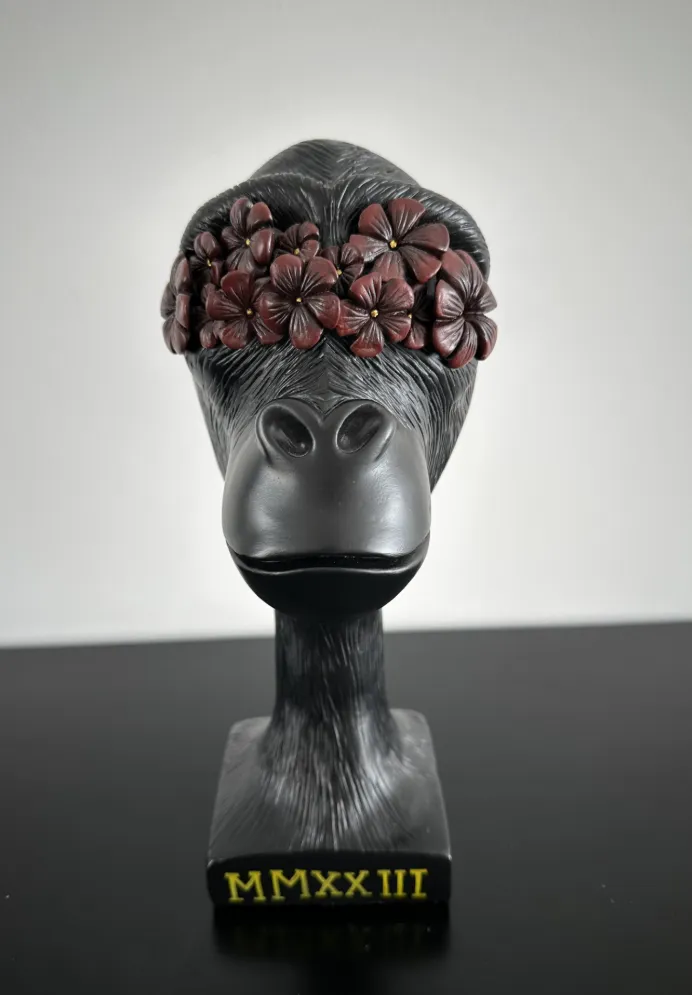 Primal Grace · 2023 · 10×28 cm