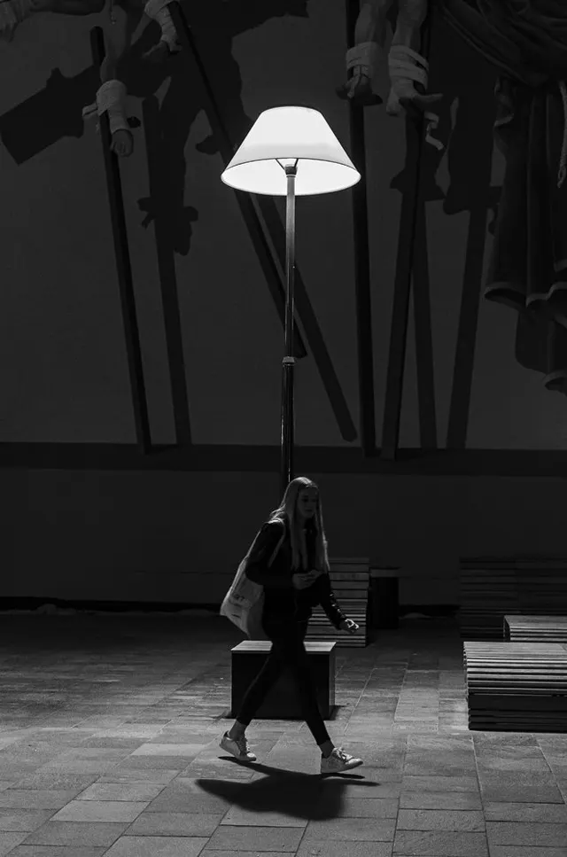 A l'Ombre d'un Lampadaire