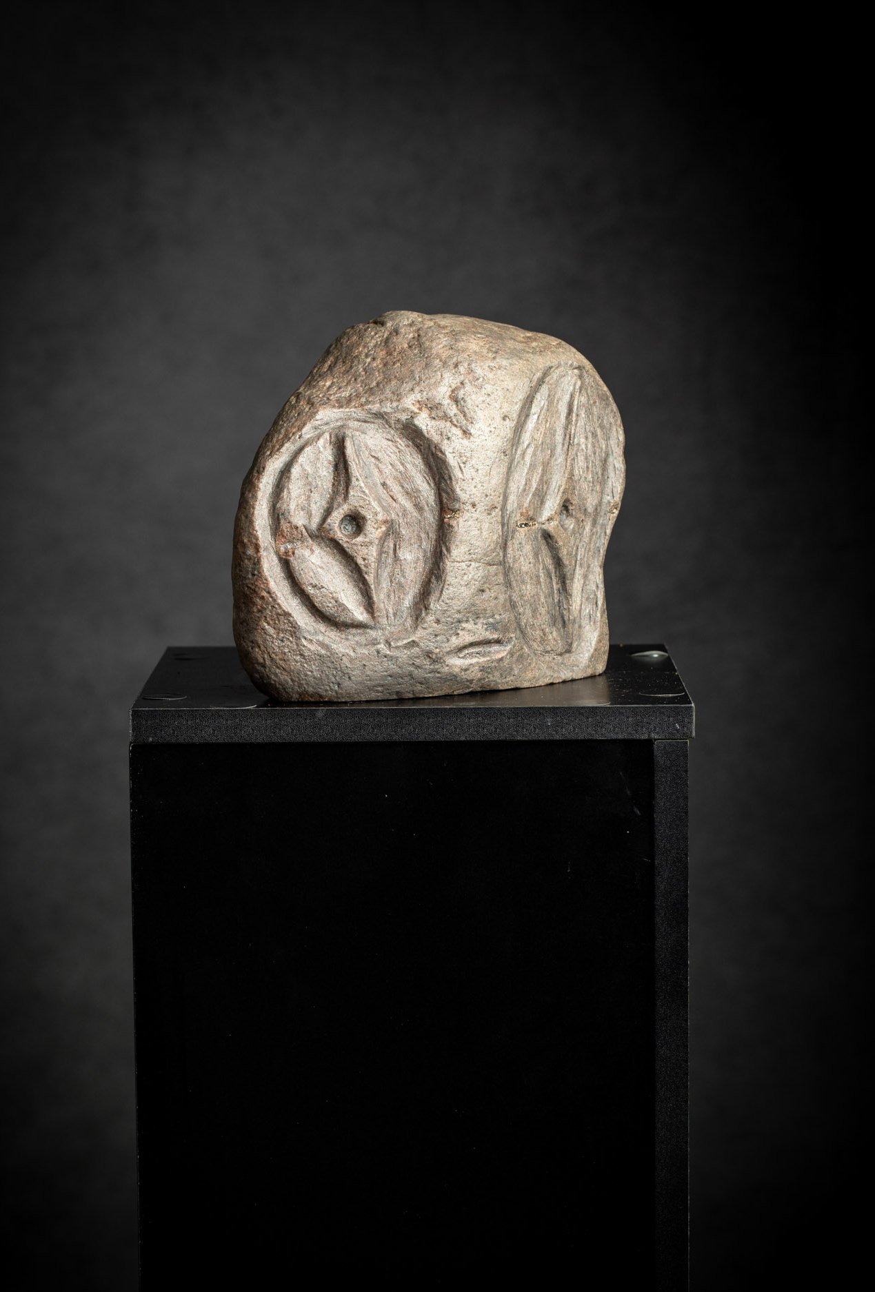 Stone Lady No.123