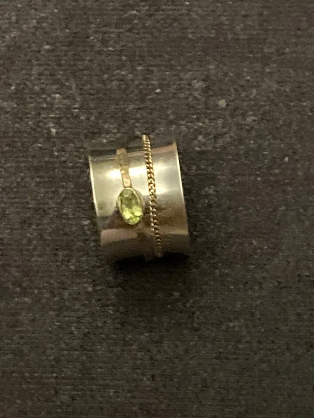 Ring  spinner