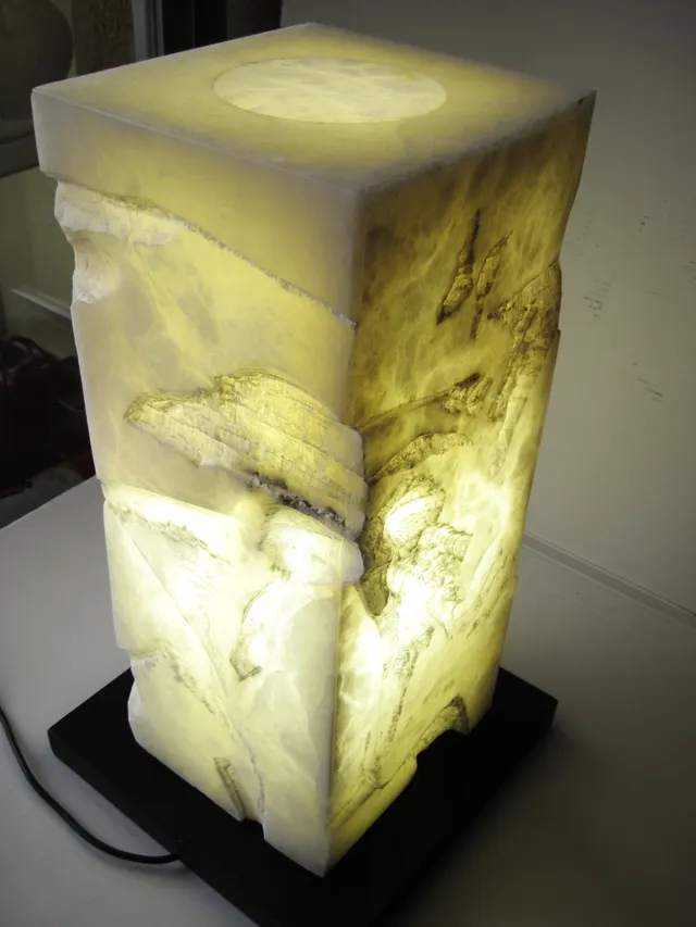 Alabaster prism