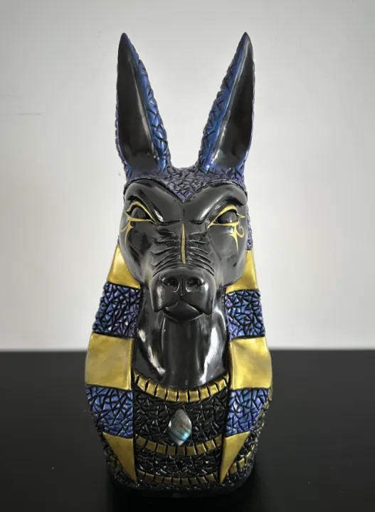 Anubis · 2022 · 22×46 cm