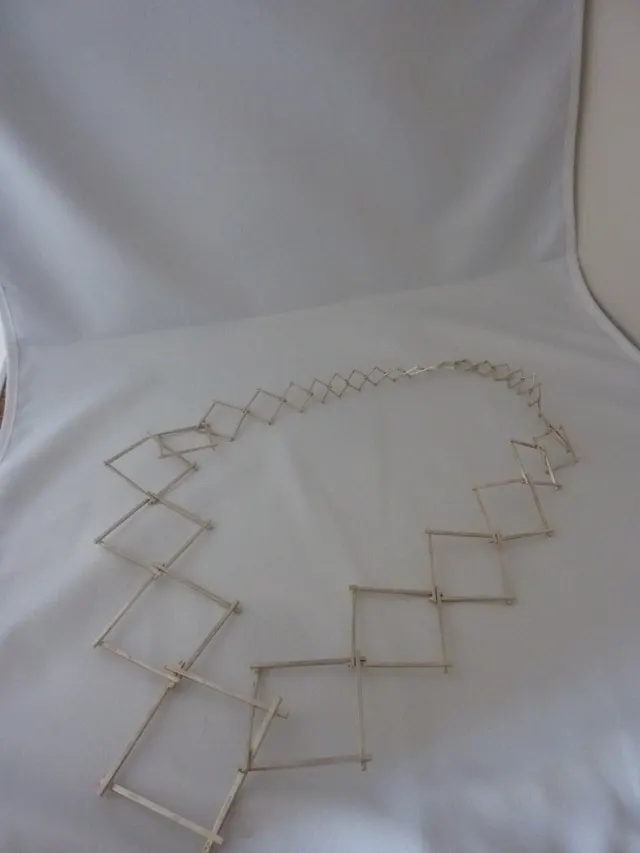 collier vierkant