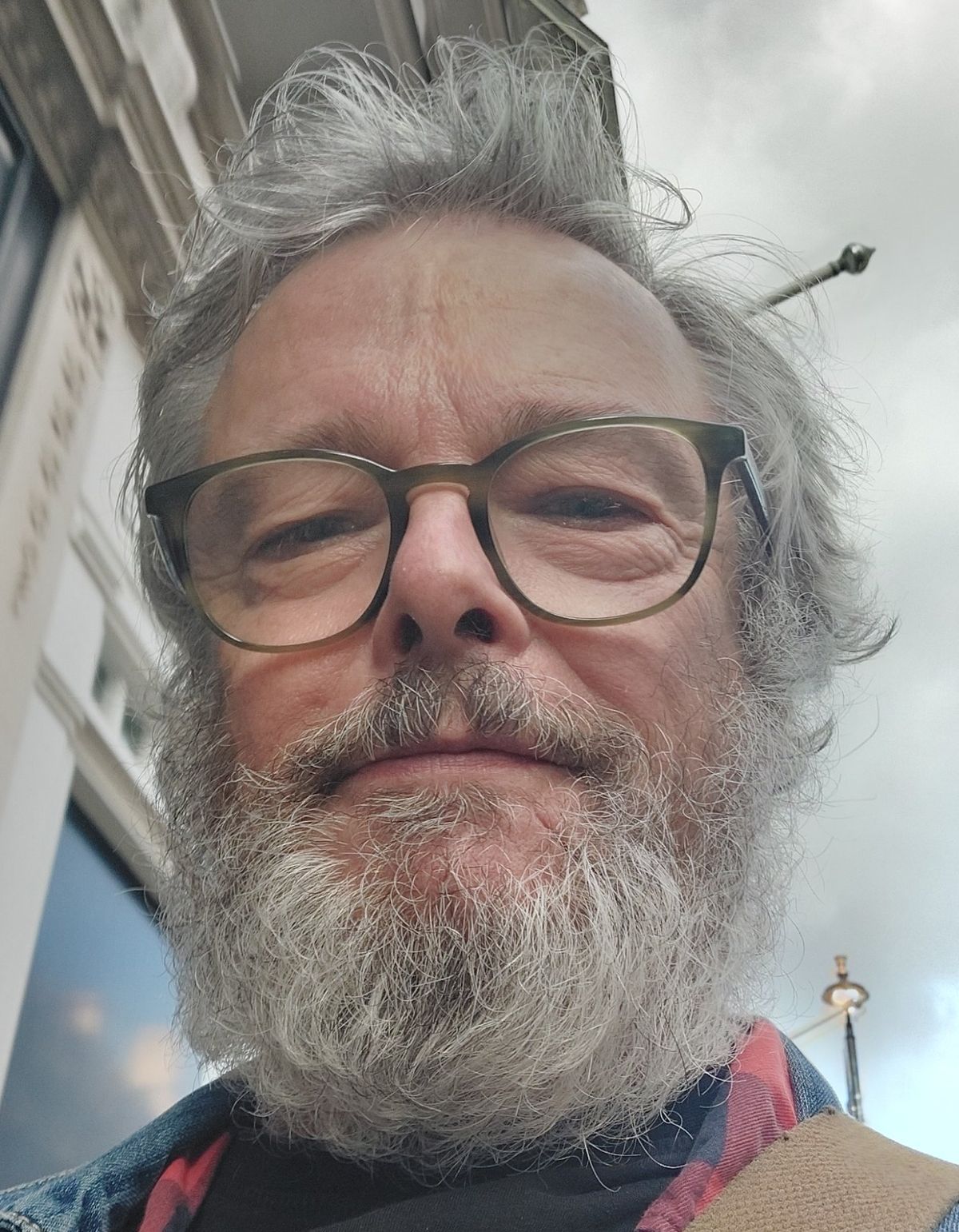 Michael R Hayter