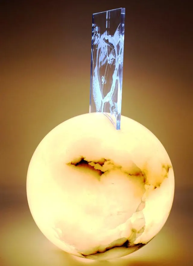Connecting two different materials