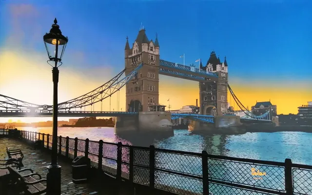TOWER BRIDGE