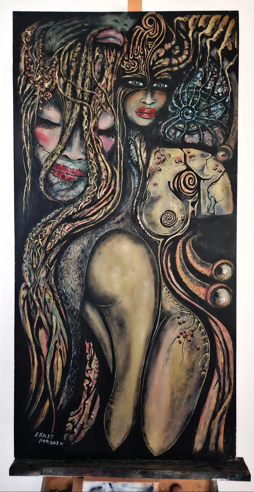 Ernst Pardoen: Stories in Wood