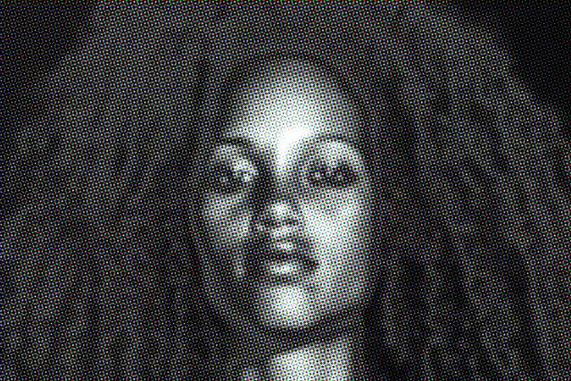 R2 Woman 1 portrait